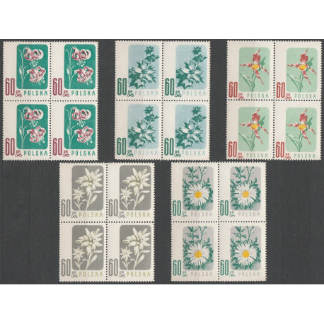 876-880 blocks of 4 MNH**